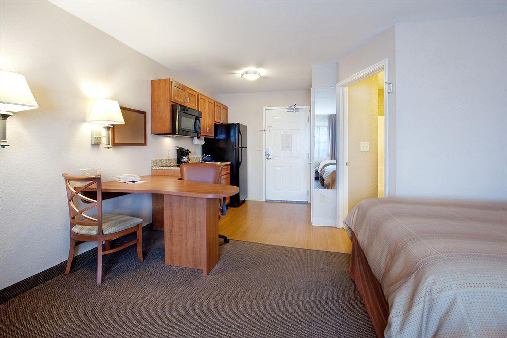 Candlewood Suites Sumter By Ihg Habitación foto